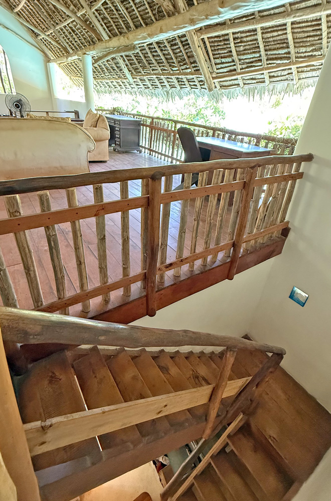 LOVELY 3 BEDROOM HOUSE WITH POOL