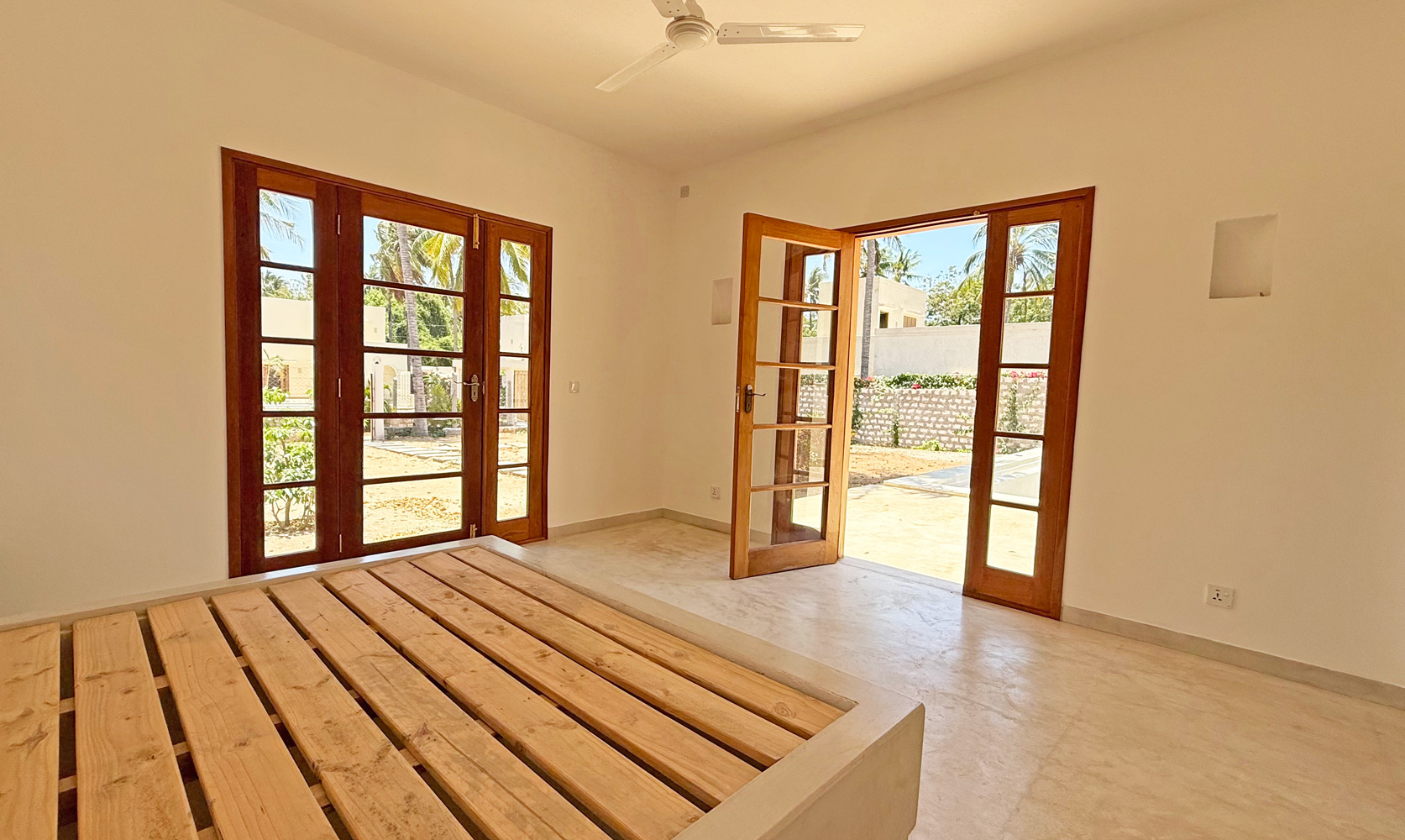 NEWLY CONSTRUCTED 3 BEDROOM VILLA