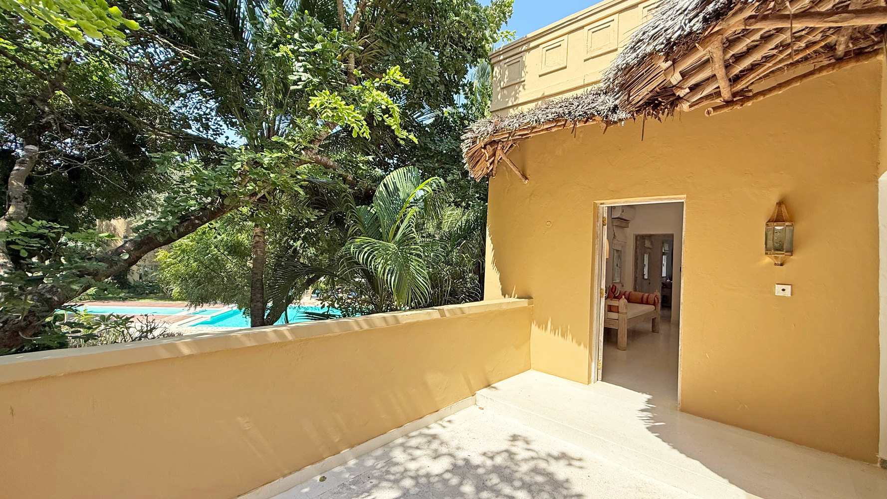 SPECTACULAR 4 BEDROOM BEACH VILLA IN MEDINA PALMS FOR SALE
