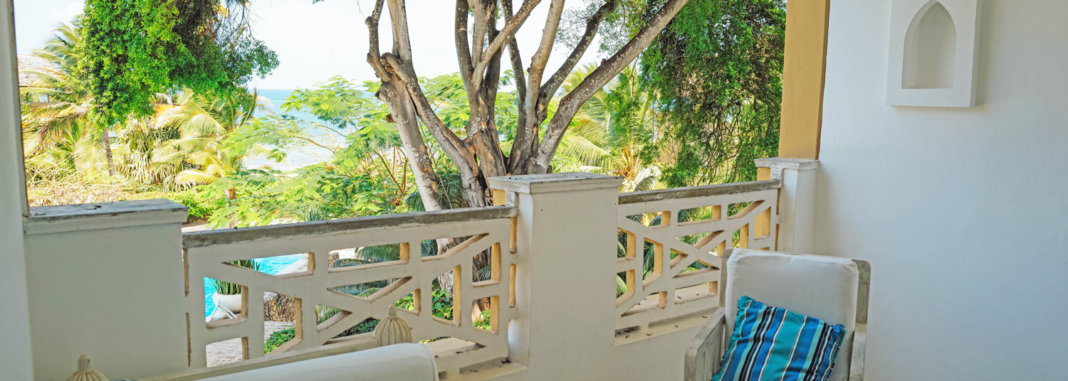 SPECTACULAR 4 BEDROOM BEACH VILLA IN MEDINA PALMS FOR SALE