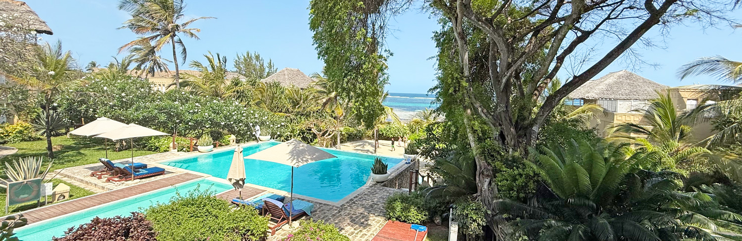 SPECTACULAR 4 BEDROOM BEACH VILLA IN MEDINA PALMS FOR SALE