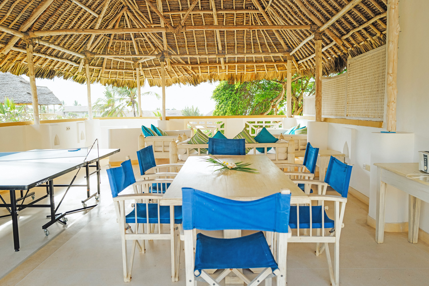 SPECTACULAR 4 BEDROOM BEACH VILLA IN MEDINA PALMS FOR SALE