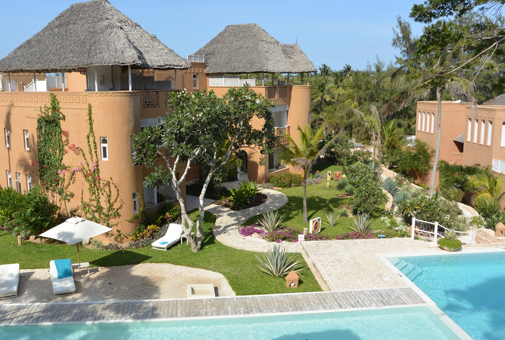 SPECTACULAR 4 BEDROOM BEACH VILLA IN MEDINA PALMS FOR SALE