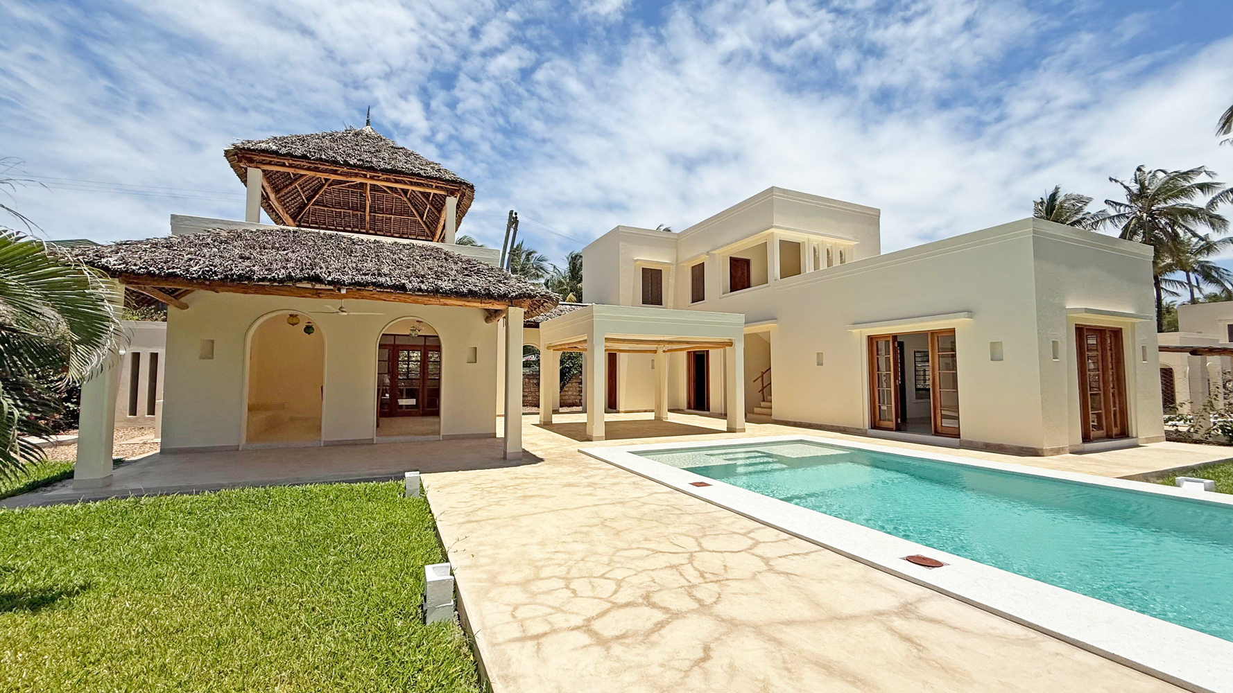 LOVELY NEW BUILD 3 BEDROOM VILLA