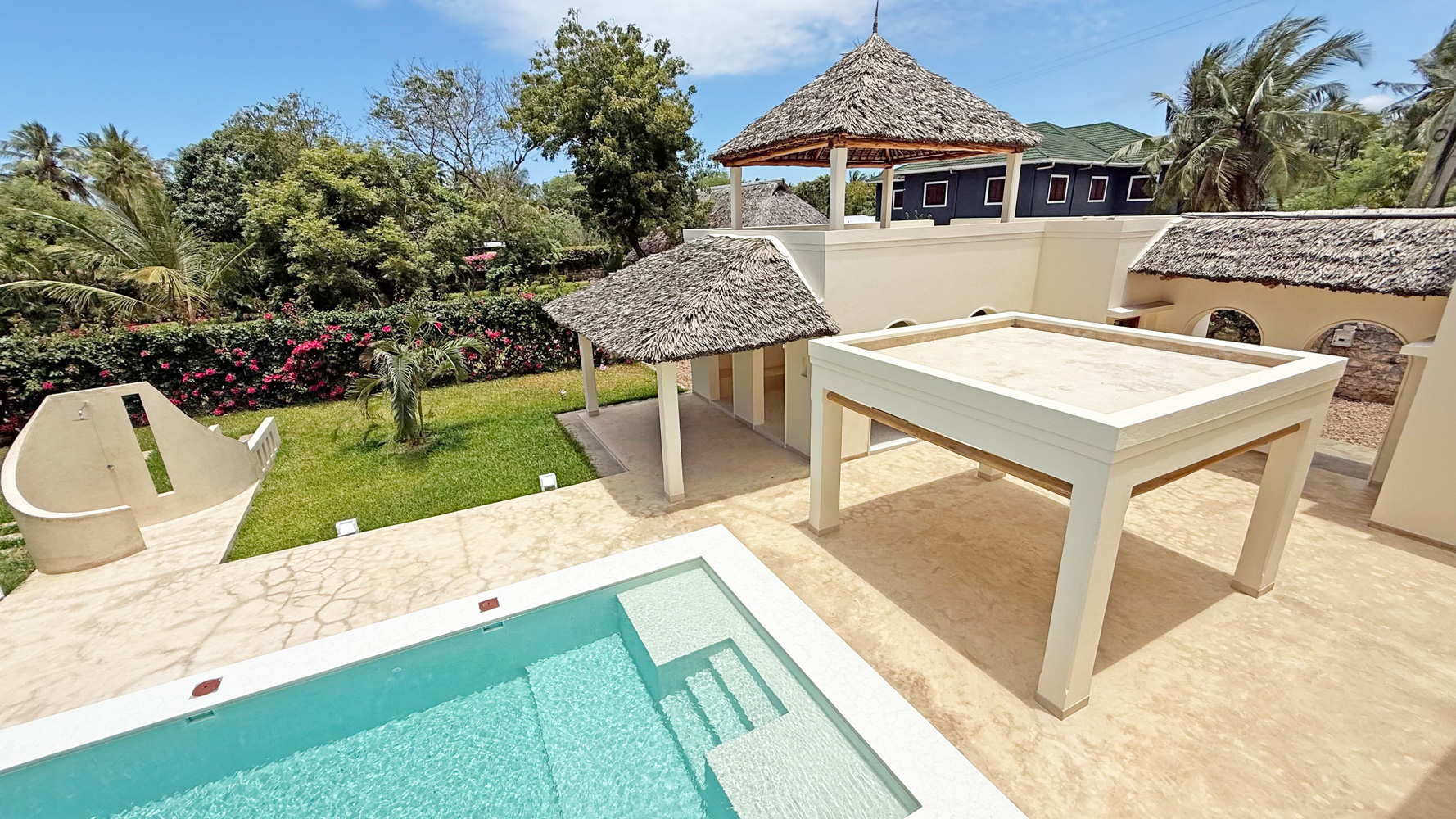 LOVELY NEW BUILD 3 BEDROOM VILLA