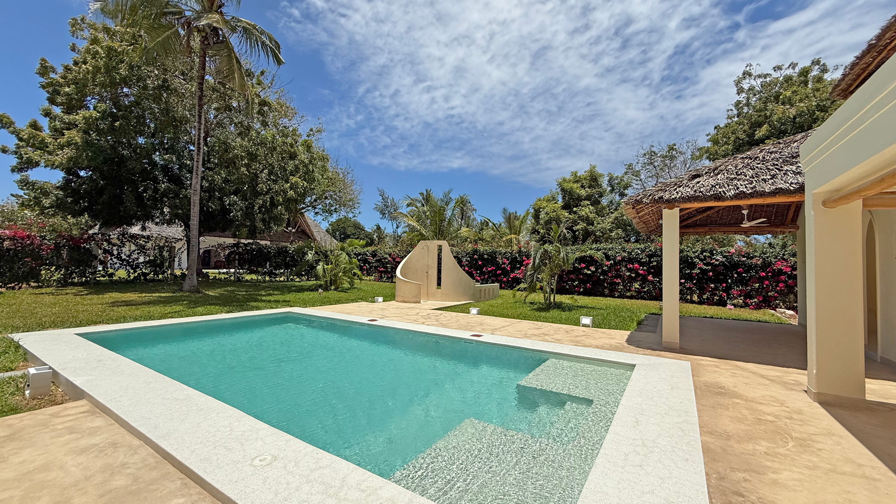 LOVELY NEW BUILD 3 BEDROOM VILLA