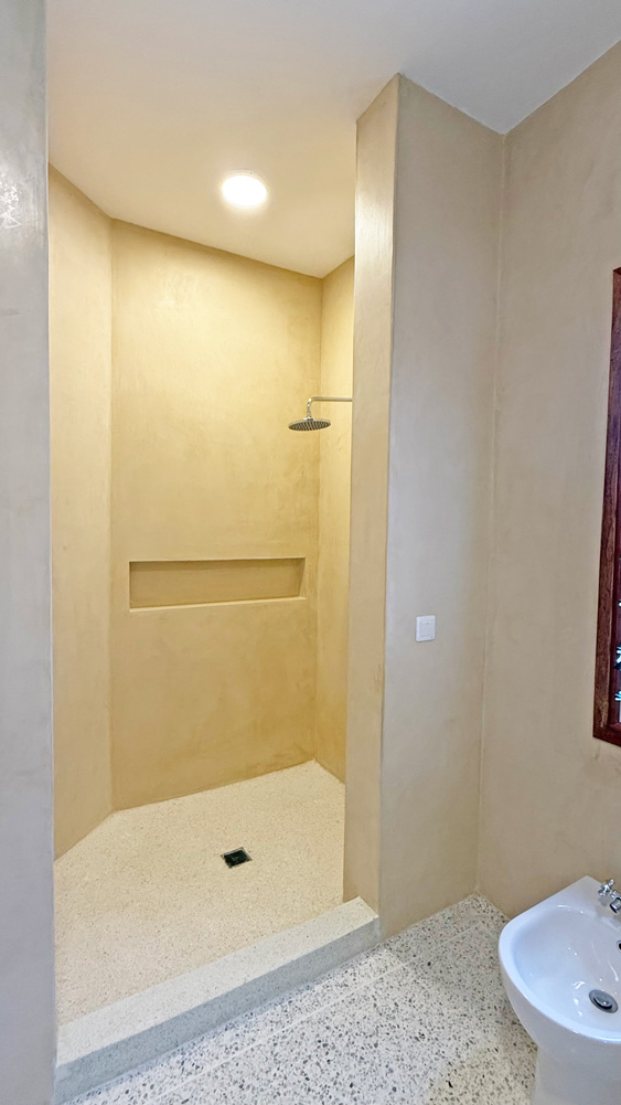 LOVELY NEW BUILD 3 BEDROOM VILLA