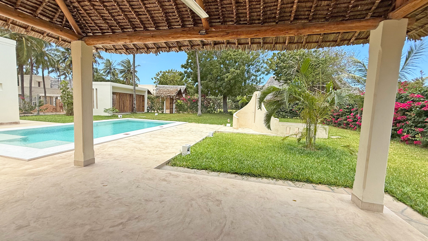 LOVELY NEW BUILD 3 BEDROOM VILLA