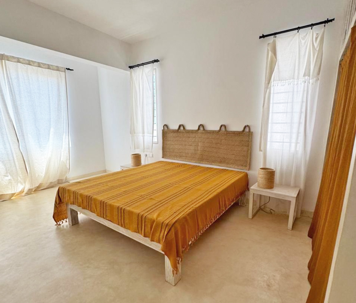 NEW SECOND FLOOR 2 BEDROOM APARTMENT
