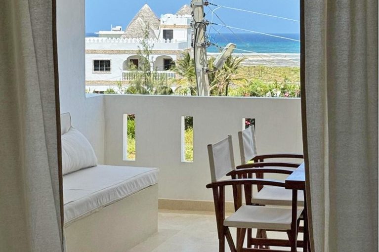 NEW SECOND FLOOR 2 BEDROOM APARTMENT