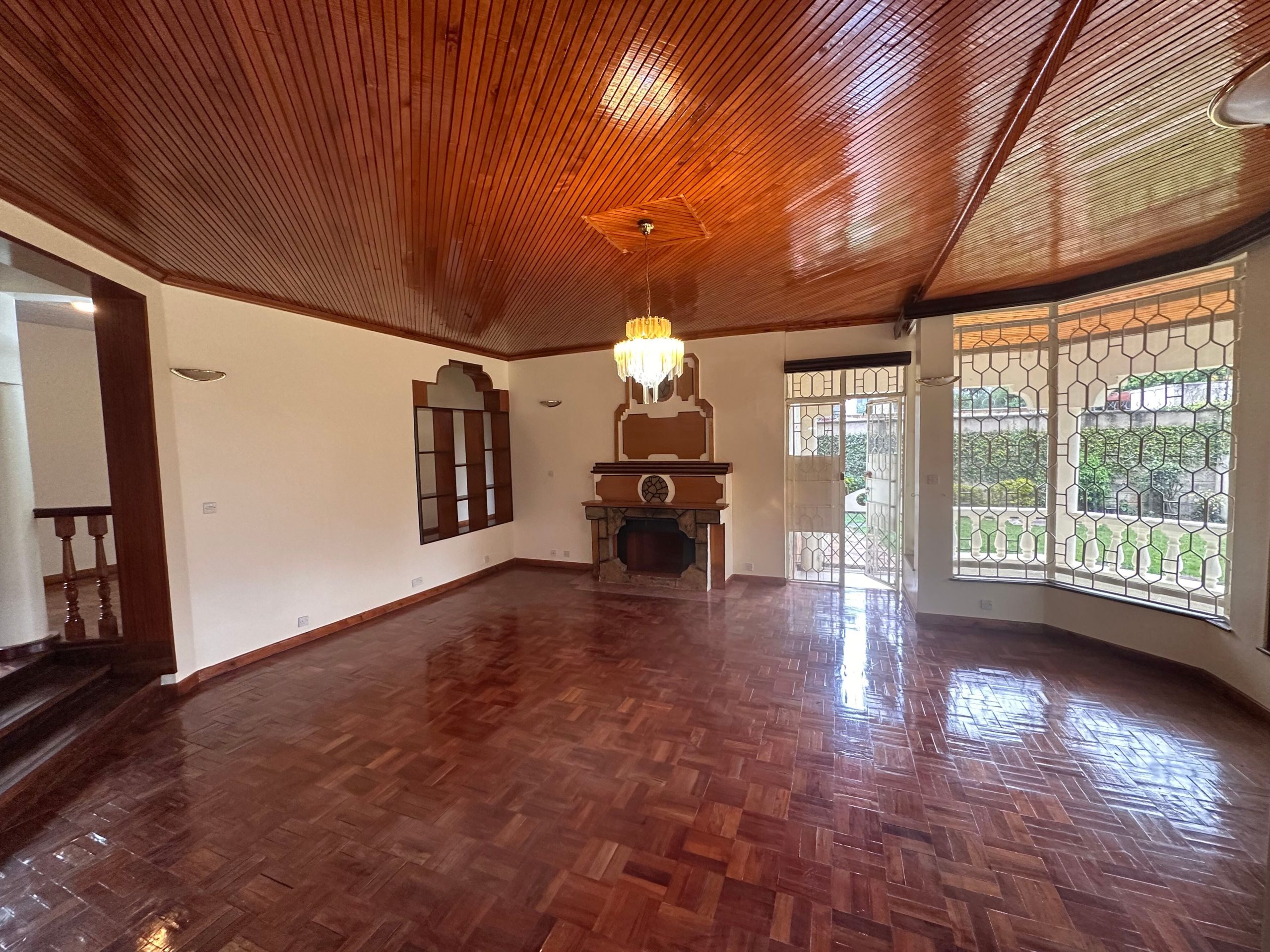 Elegant five-bedroom house in Runda
