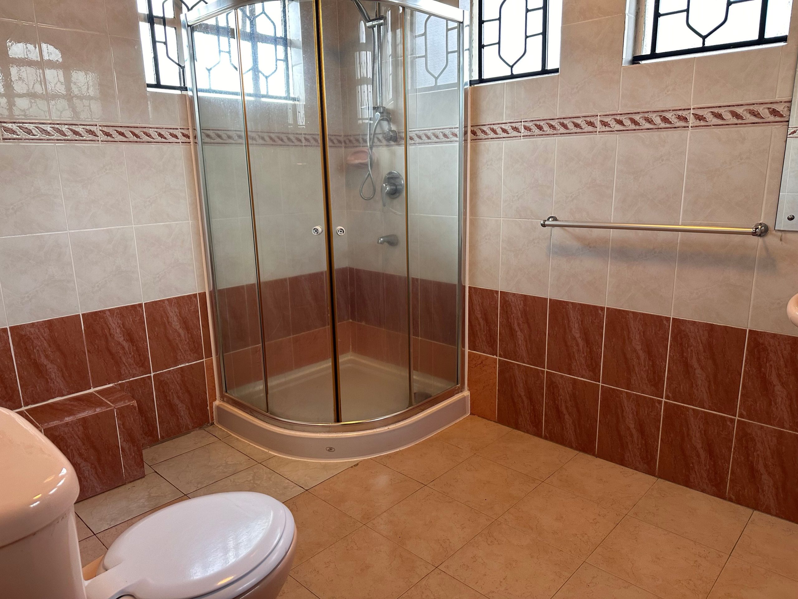 Elegant 5 – Bedroom Family Residence in prestigious Runda