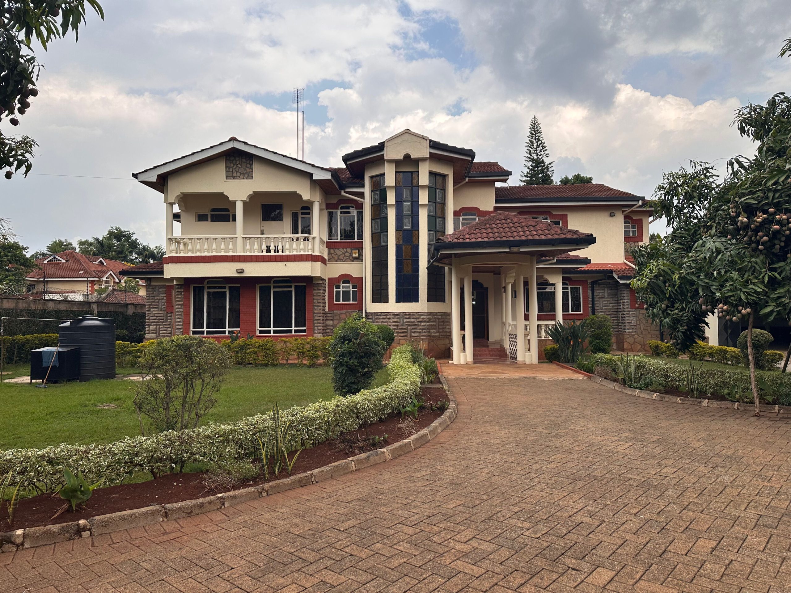 Elegant 5 Bedroom Family Residence, Runda