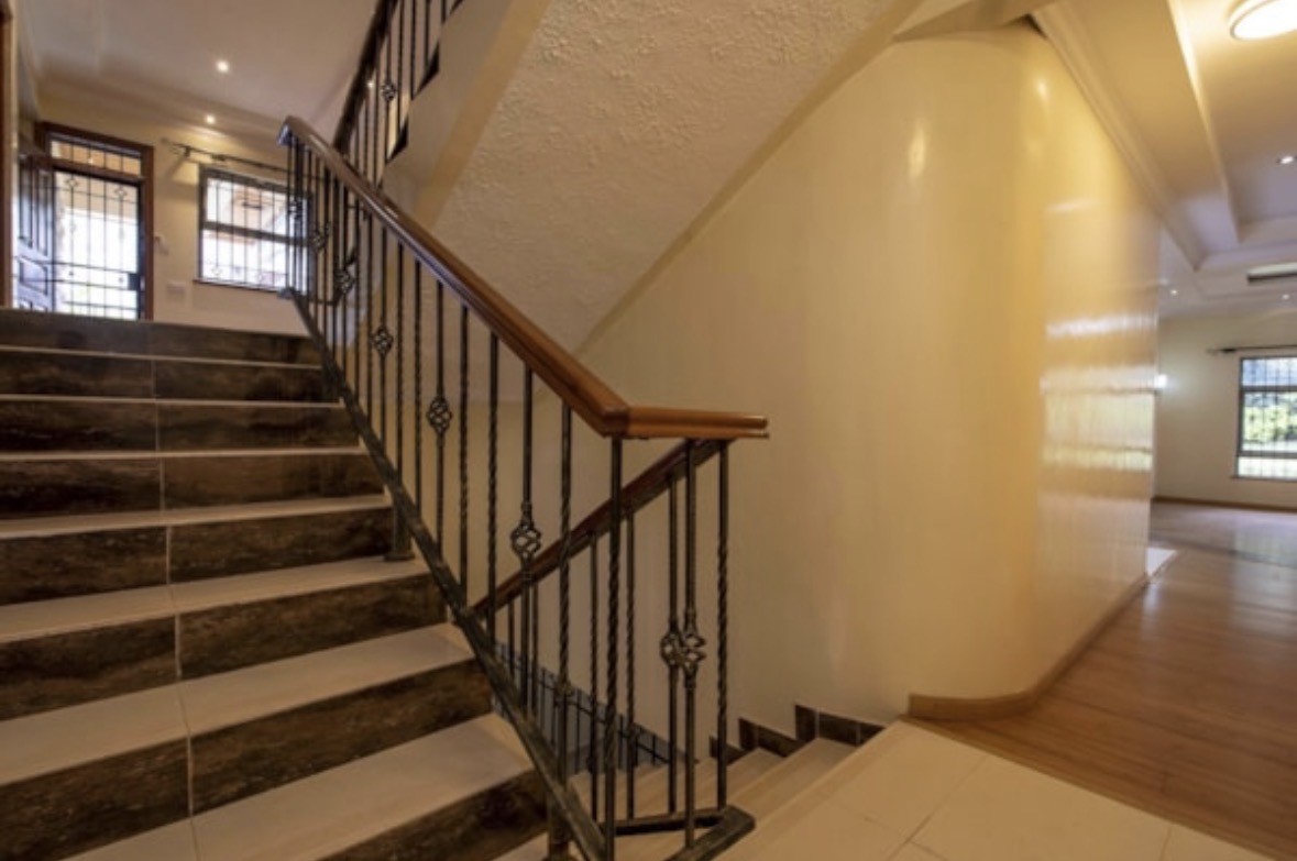 A four bedroom house to let in Runda