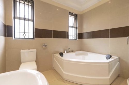 A four bedroom house to let in Runda