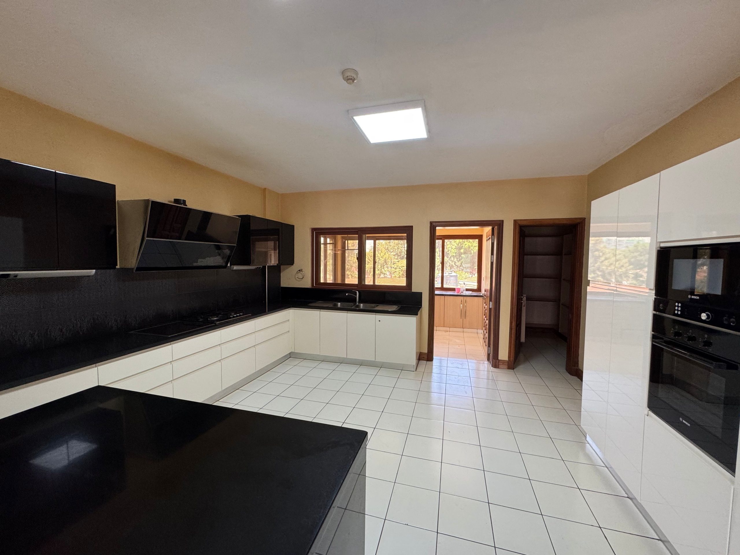 A spacious four-bedroom duplex in Parklands for sale