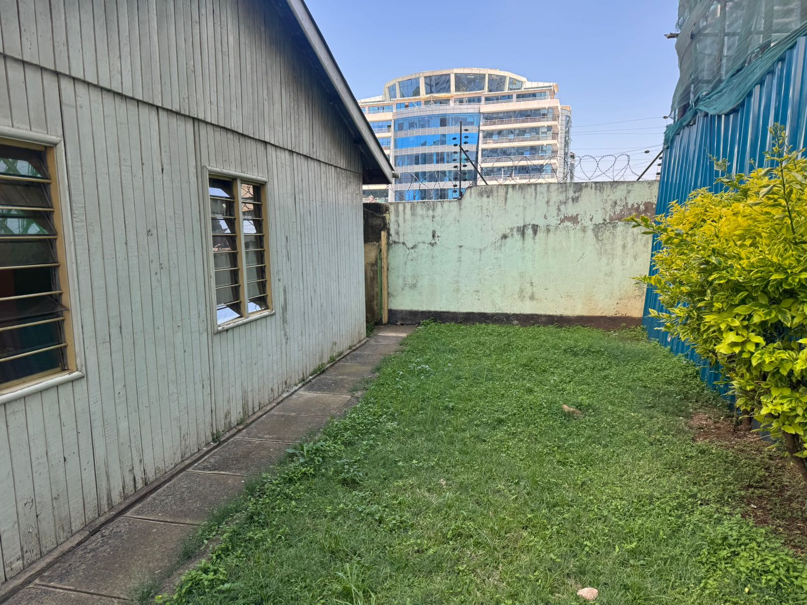 Redevelopment property for sale in Parklands