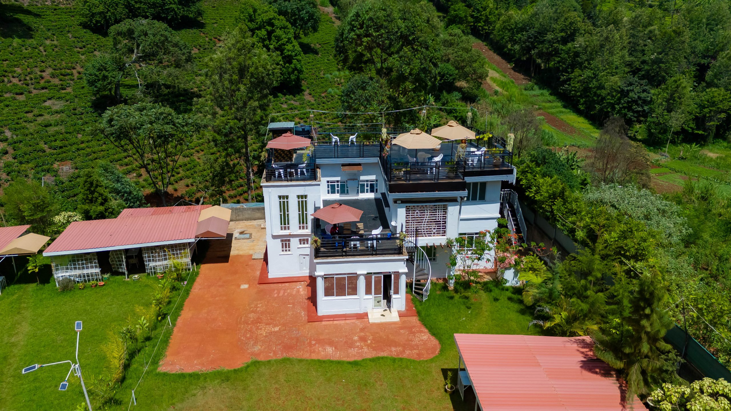 EXCLUSIVE LUXURY RESORT FOR SALE