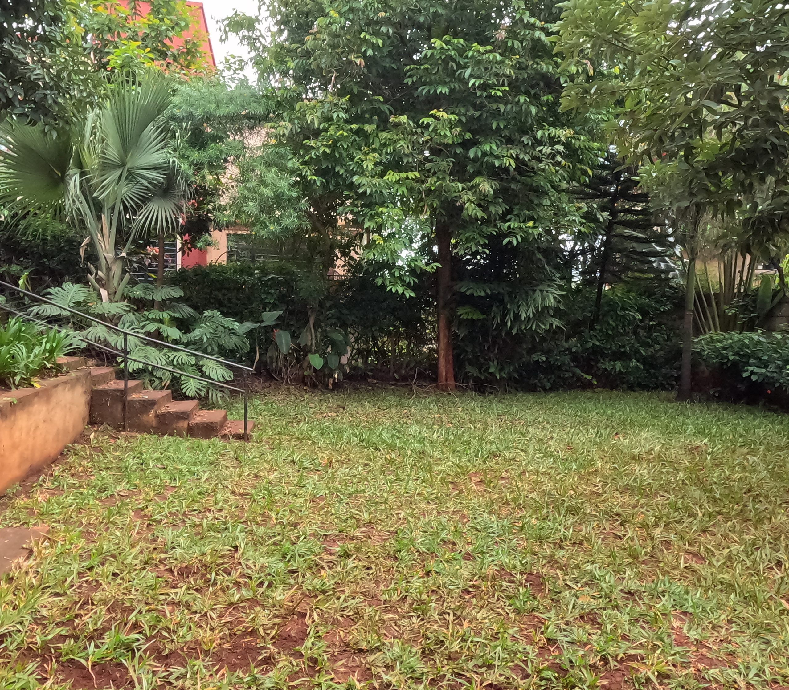 2 cozy Four Bedrooms Homes in a secure compound of 5 Homes