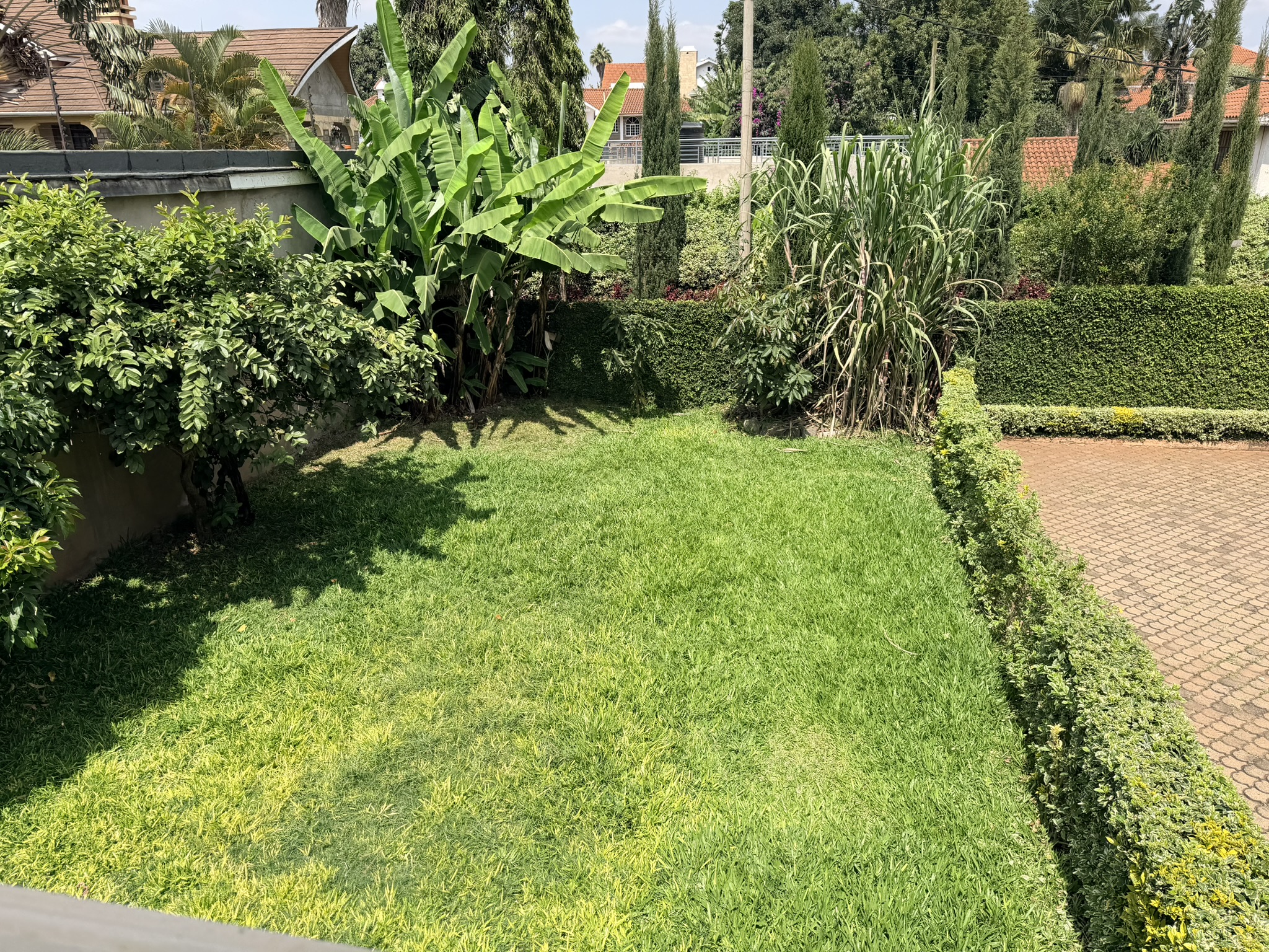 Charming two – bedrooms guest house in Runda to let