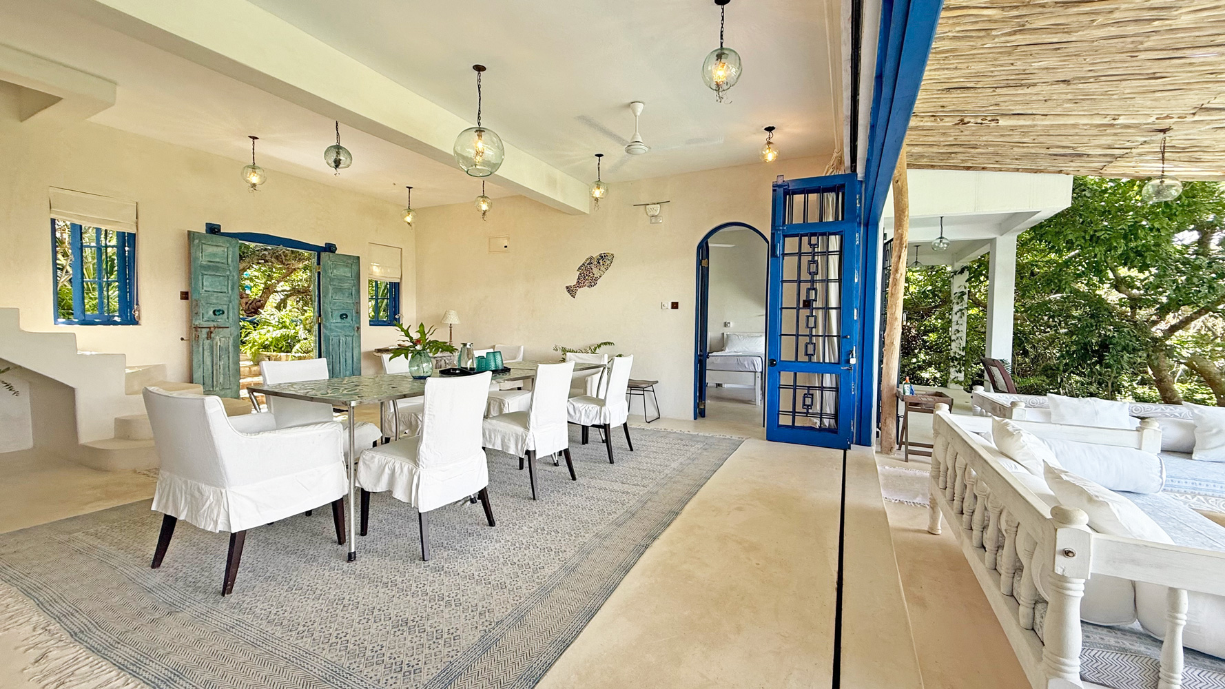 SPECTACULAR BEACHFRONT HOUSE AND TOWER