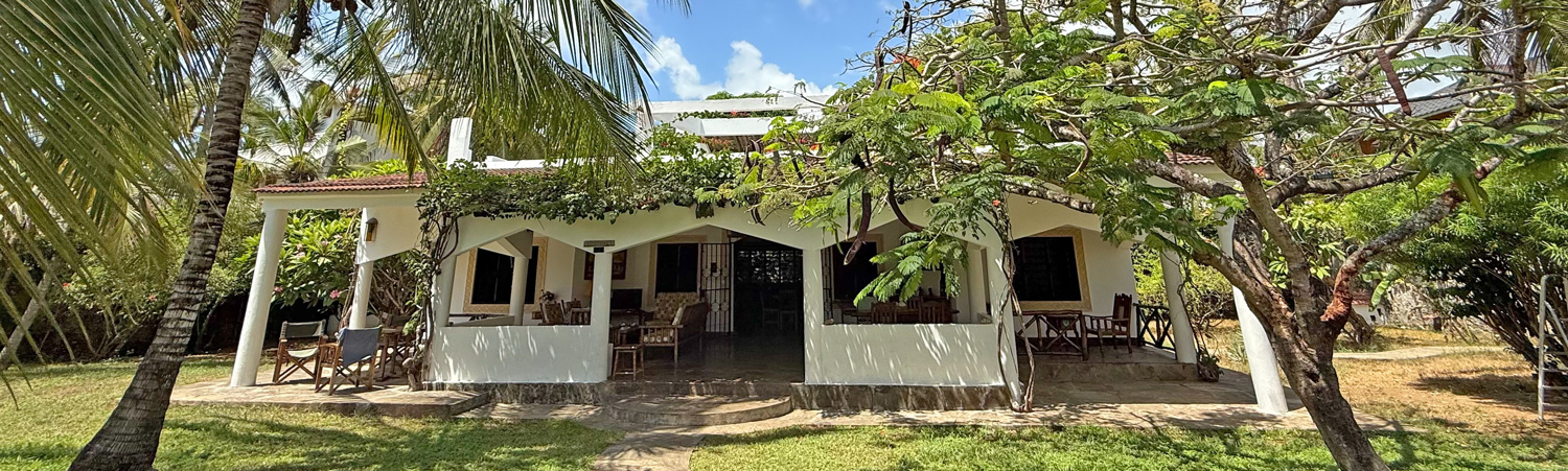LOVELY 3 BEDROOM BUNGALOW IN WATAMU VILLAGE