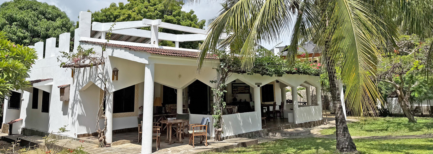 LOVELY 3 BEDROOM BUNGALOW IN WATAMU VILLAGE
