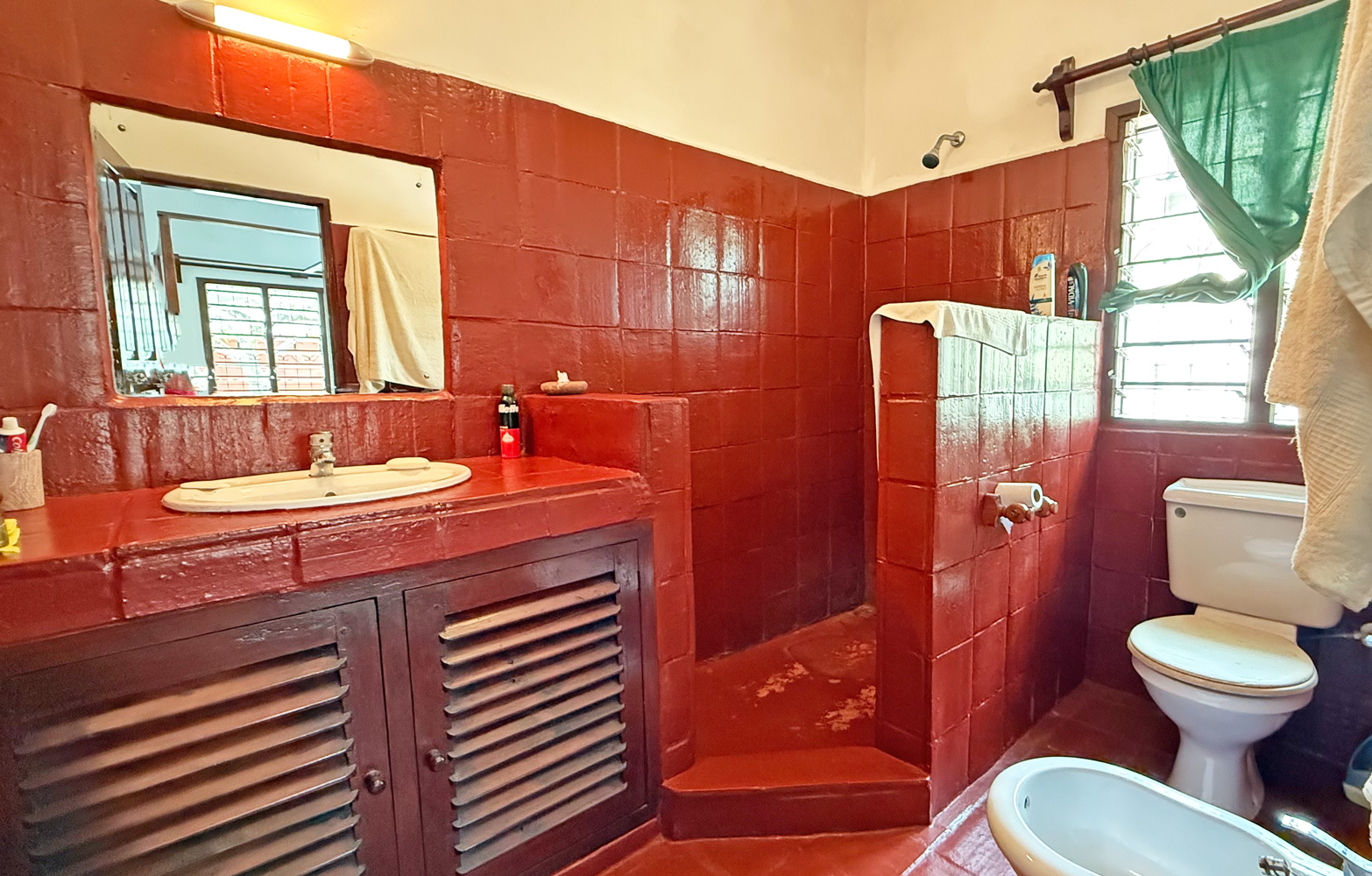 LOVELY 3 BEDROOM BUNGALOW IN WATAMU VILLAGE