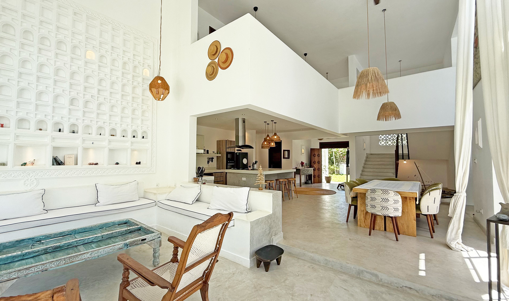 SPECTACULAR 4 BEDROOM VILLA IN DONGO KUNDU