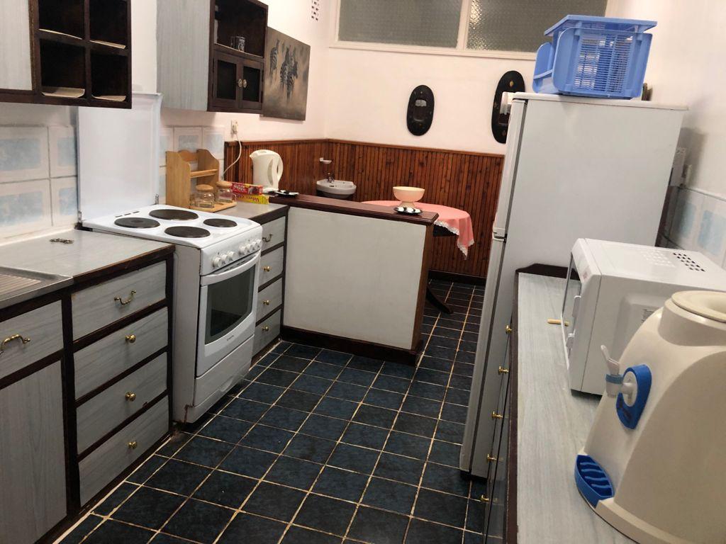 A 2 BEDROOM FULLY FURNISHED COTTAGE