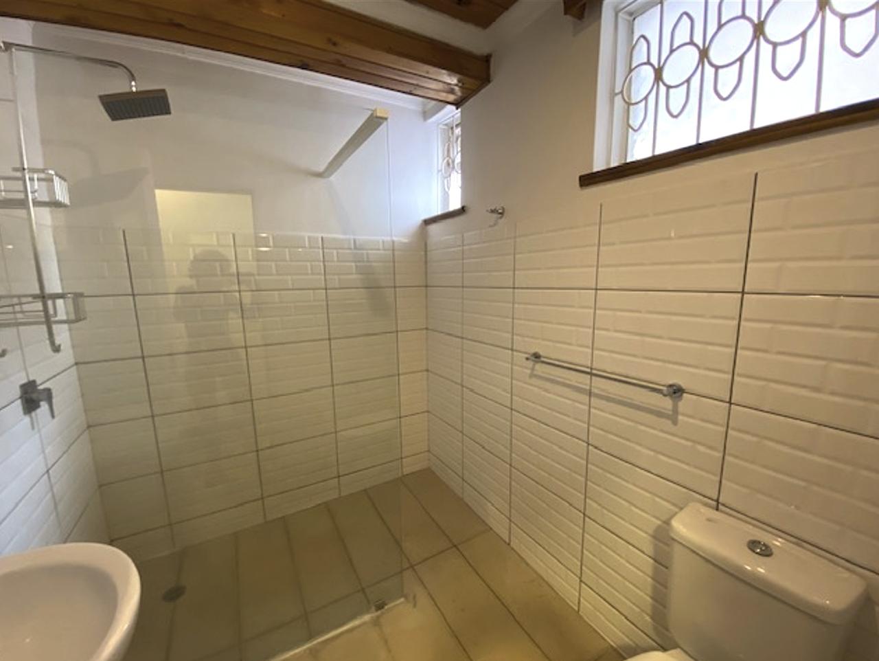 A 2 BEDROOM FULLY FURNISHED COTTAGE