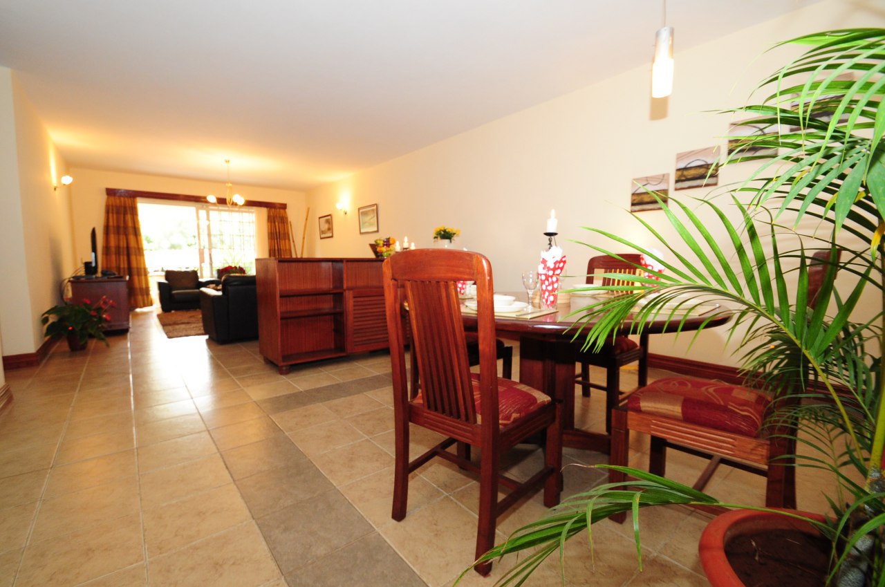 A unique and spacious APARTMENT to let in Riverside