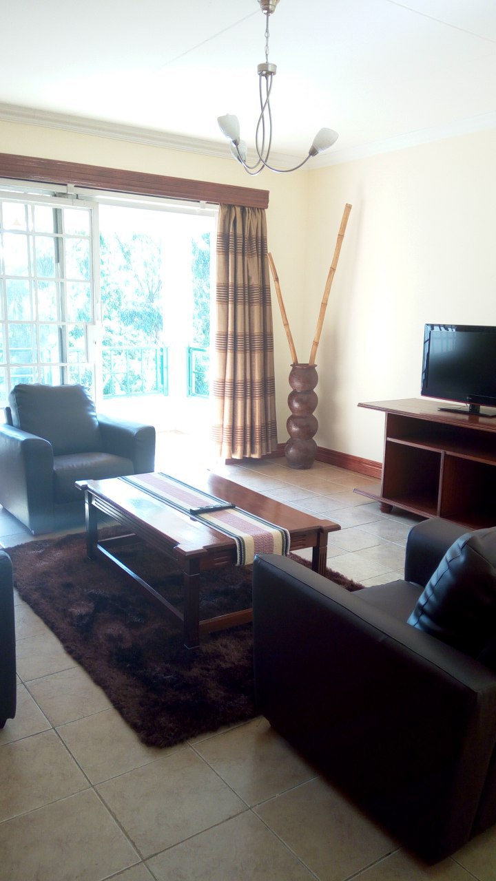 A unique and spacious APARTMENT to let in Riverside