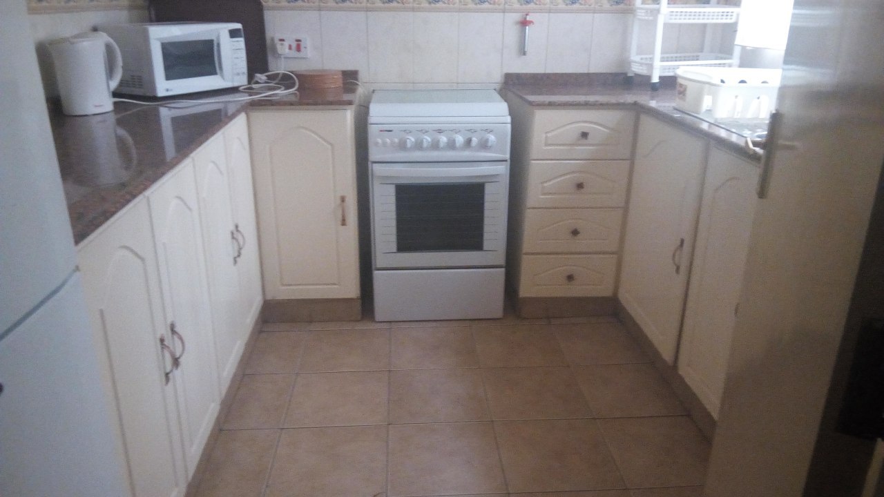A unique and spacious APARTMENT to let in Riverside