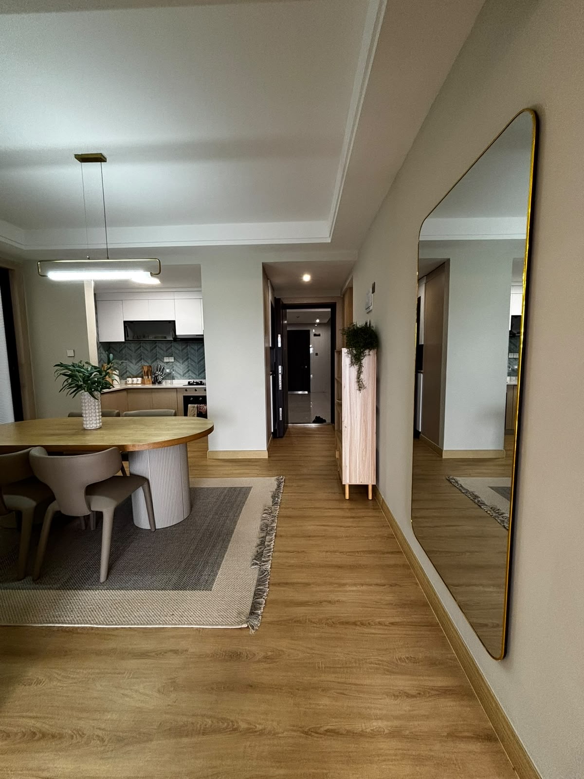 A modern apartment in Riverside