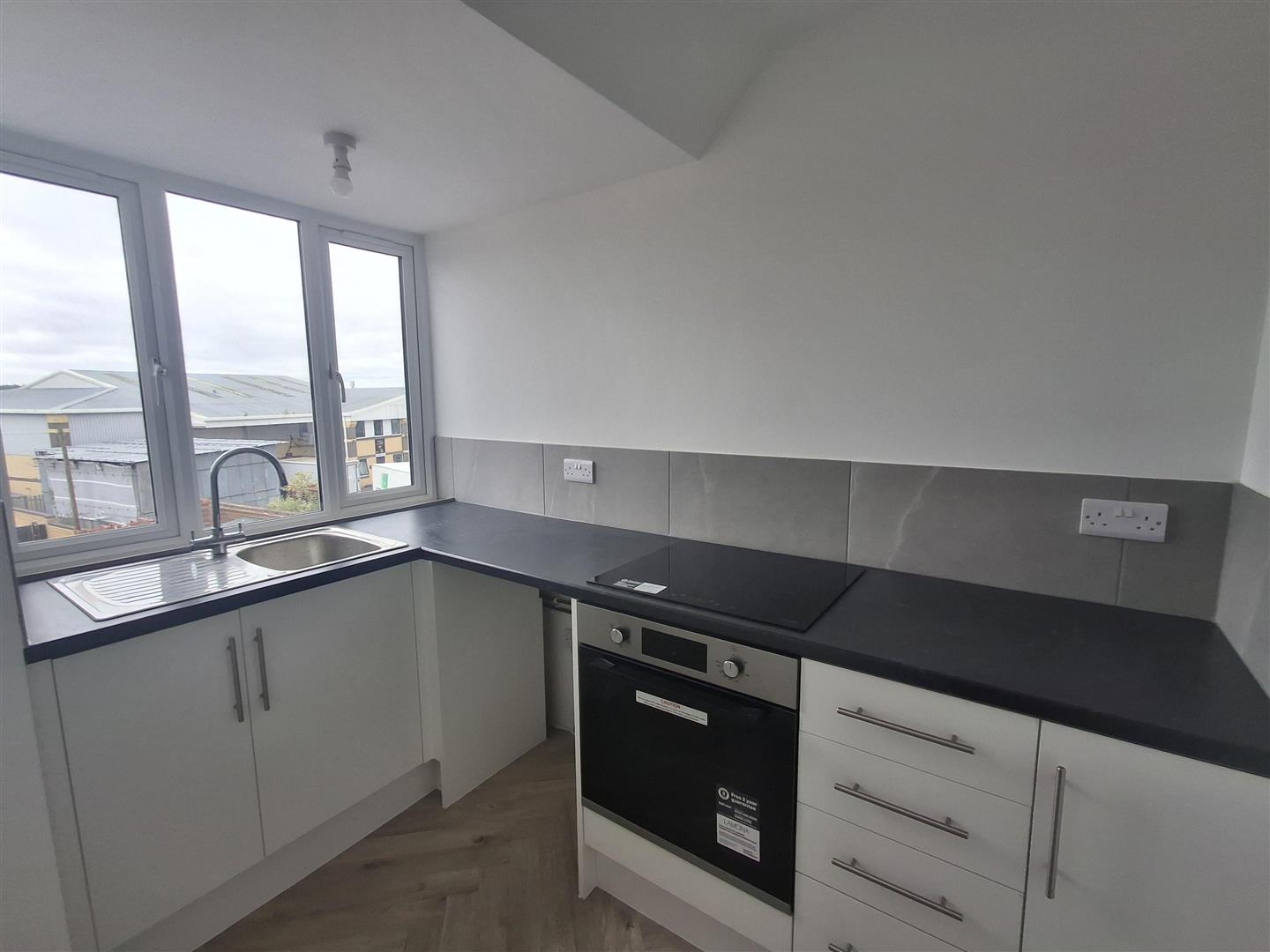 Kitchen 3