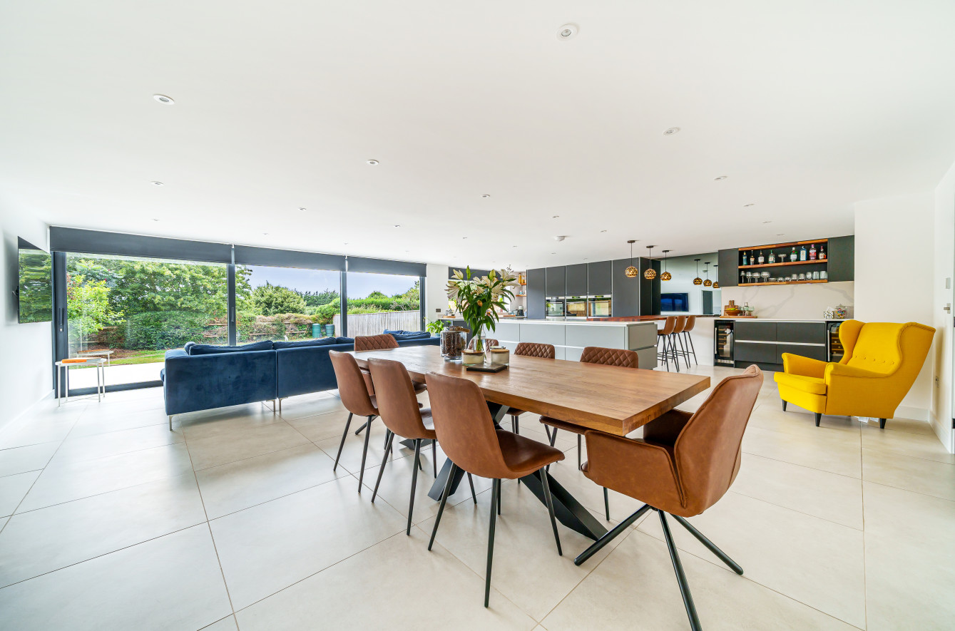 95 Newcourt Road, Topsham Wilkinson Grant Estate Agents