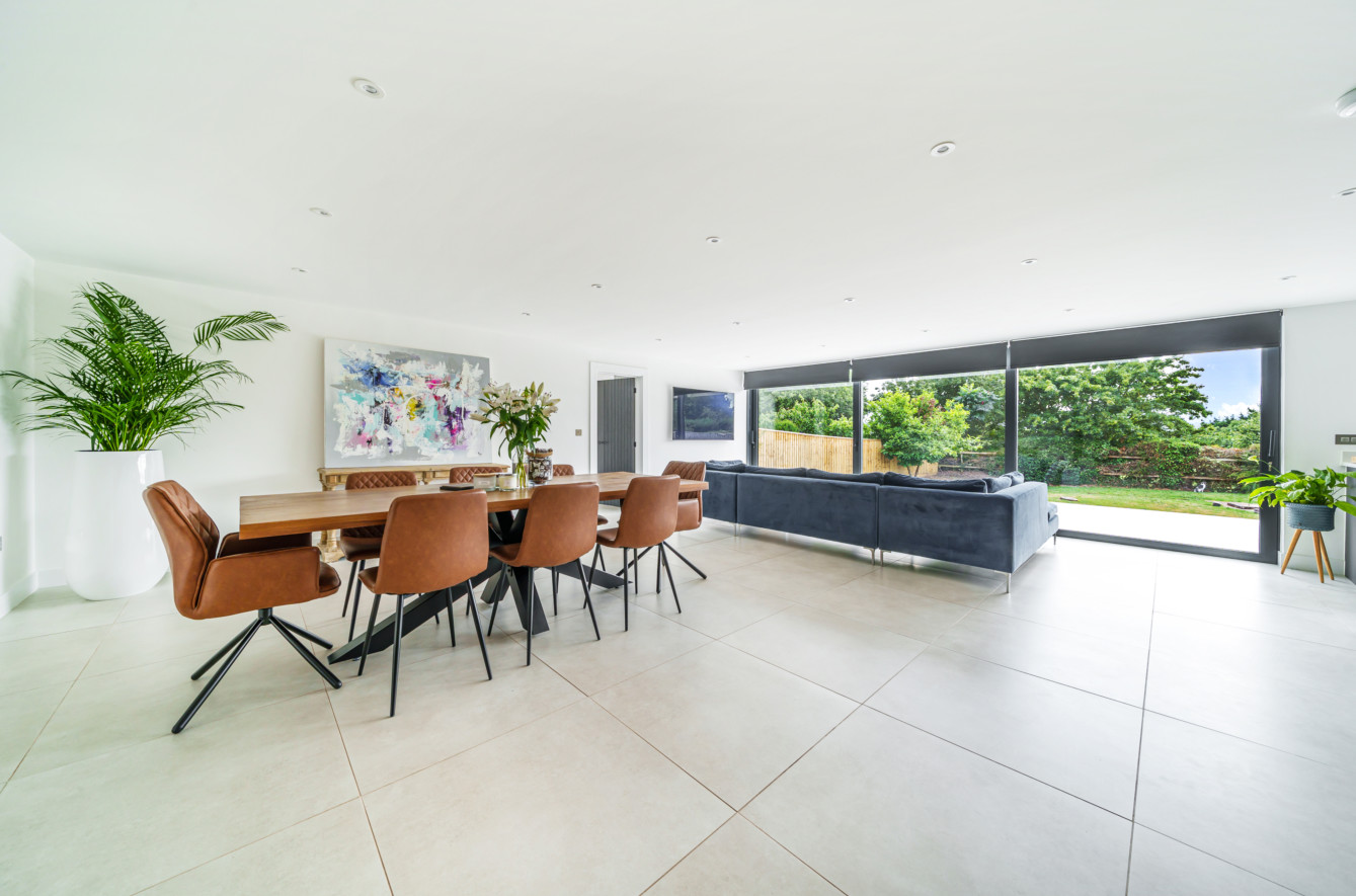 95 Newcourt Road, Topsham Wilkinson Grant Estate Agents