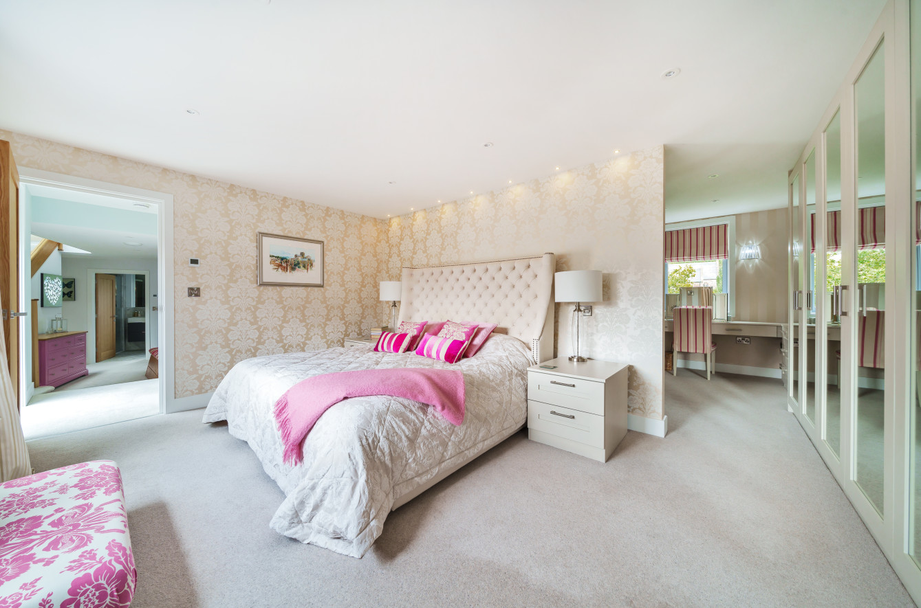 Oysters, Lympstone, East Devon Wilkinson Grant Estate Agents